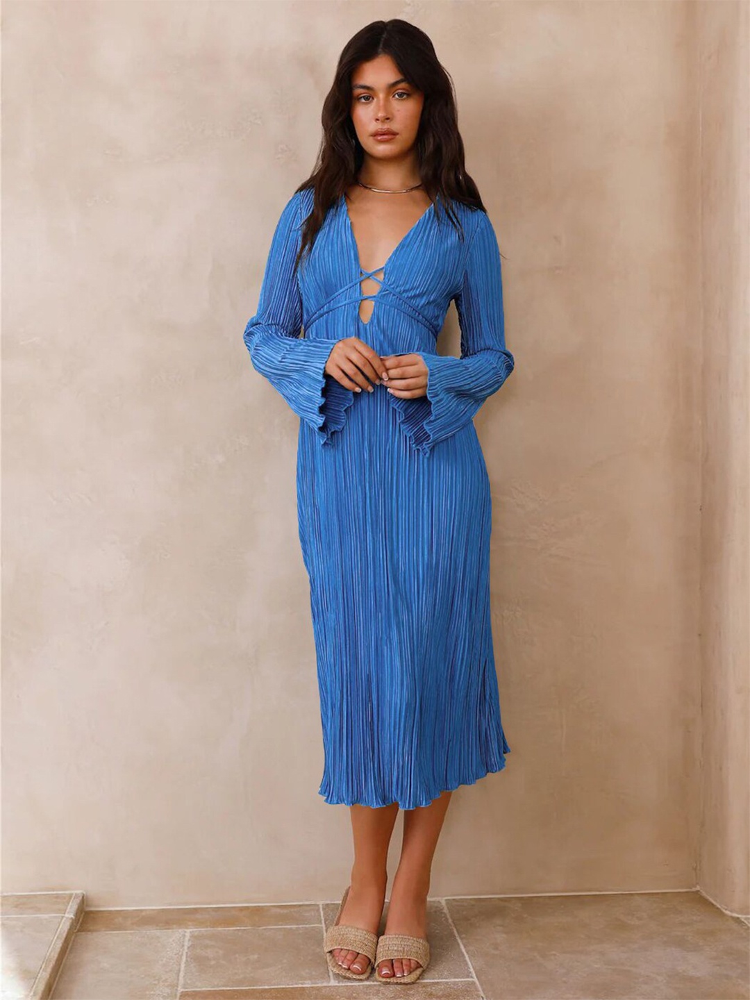 

StyleCast Blue Self Design V-Neck Tie-Ups A-Line Midi Dress