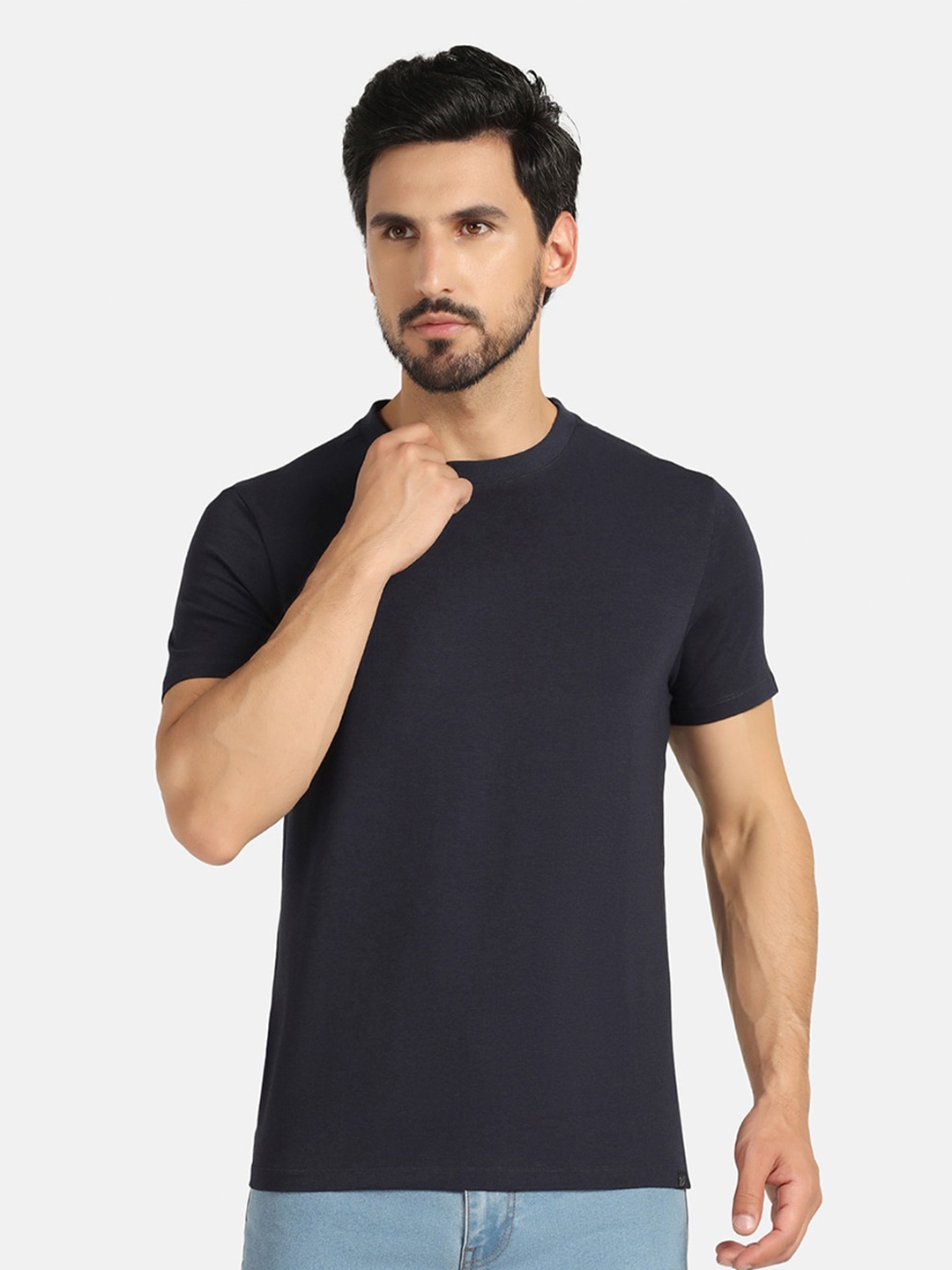 

Blackberrys Round Neck Cotton Slim Fit T-shirt, Navy blue