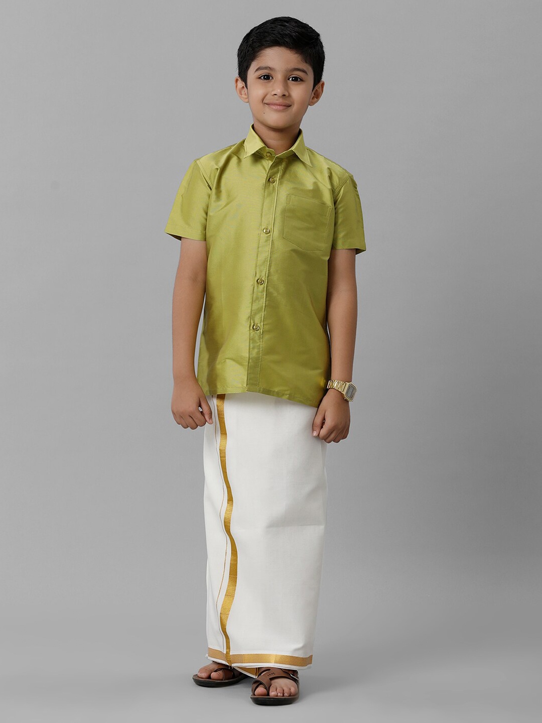 

Ramraj Boys Shirt Collar Shirt & Adjustable Veshti, Green