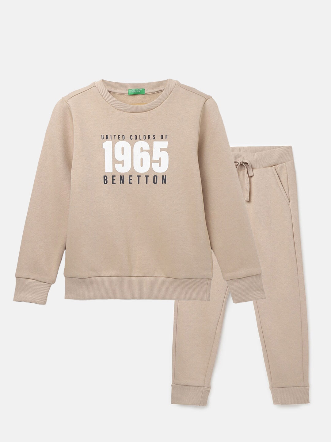 

United Colors of Benetton Boys Typography Printed Sweatshirt and Joggers, Beige