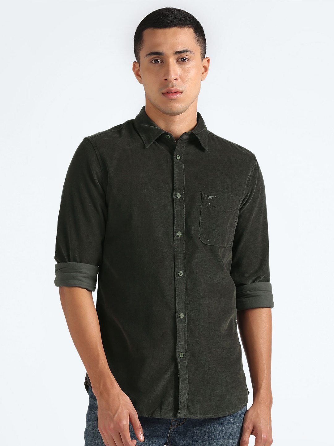 

Flying Machine Slim Fit Corduroy Weave Pure Cotton Casual Shirt, Olive