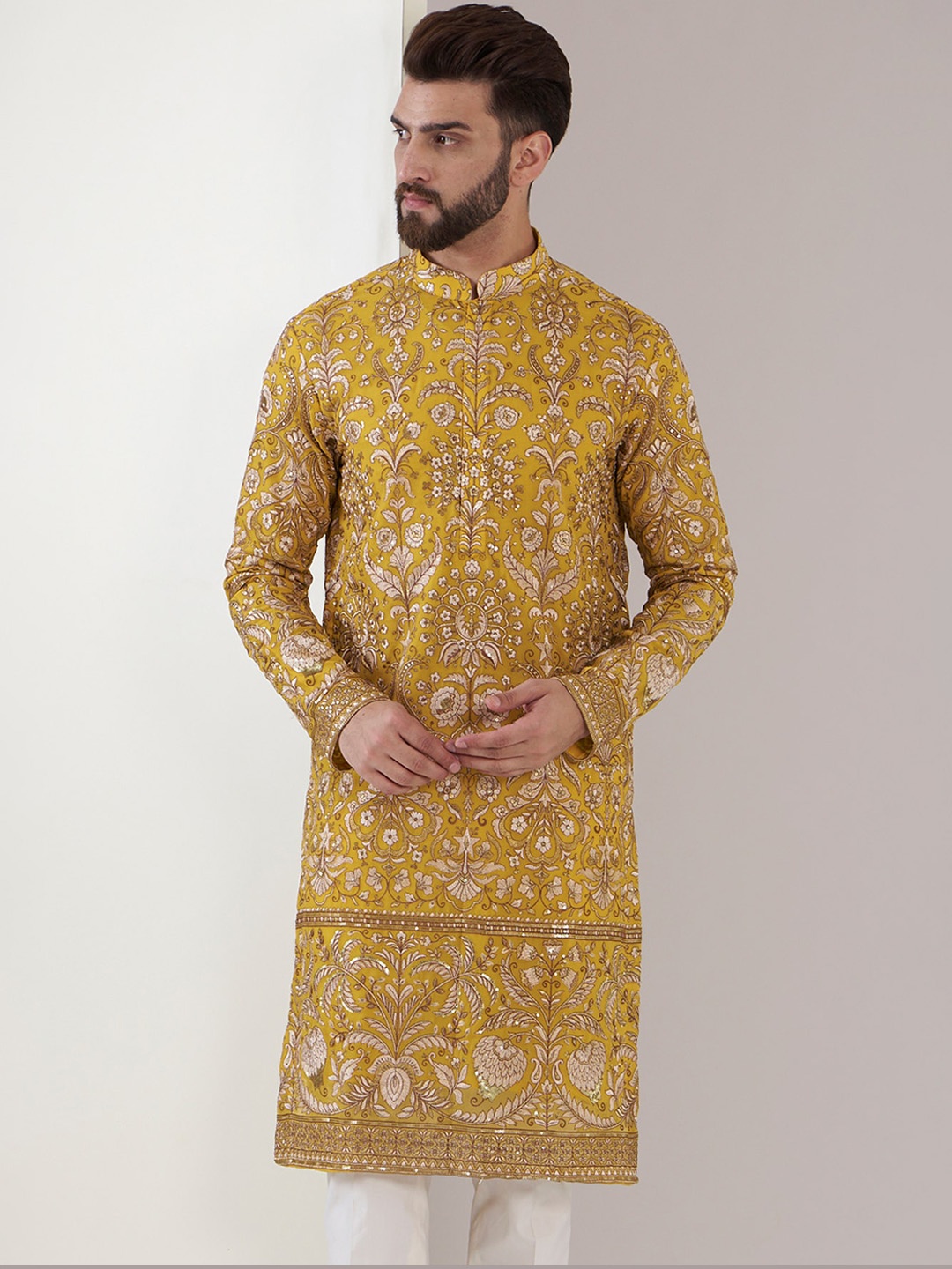 

KASBAH CLOTHING NISHCHAIY SAJDEH Floral Printed Mandarin Collar Straight Kurta, Yellow