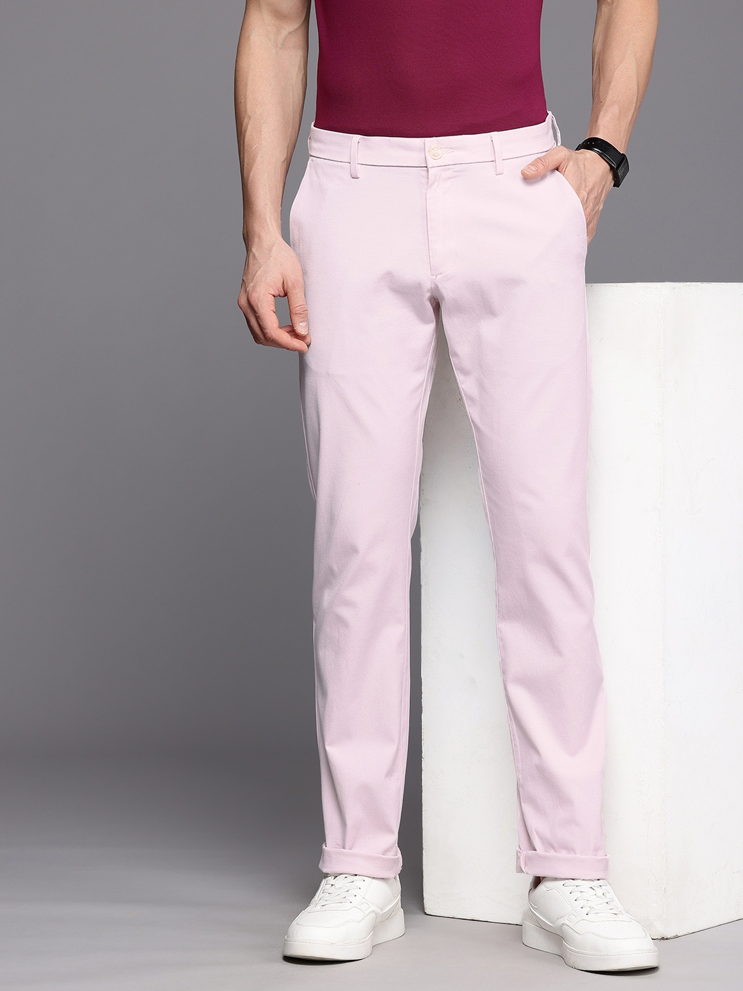 

Allen Solly Men Slim Fit Regular Trousers, Pink