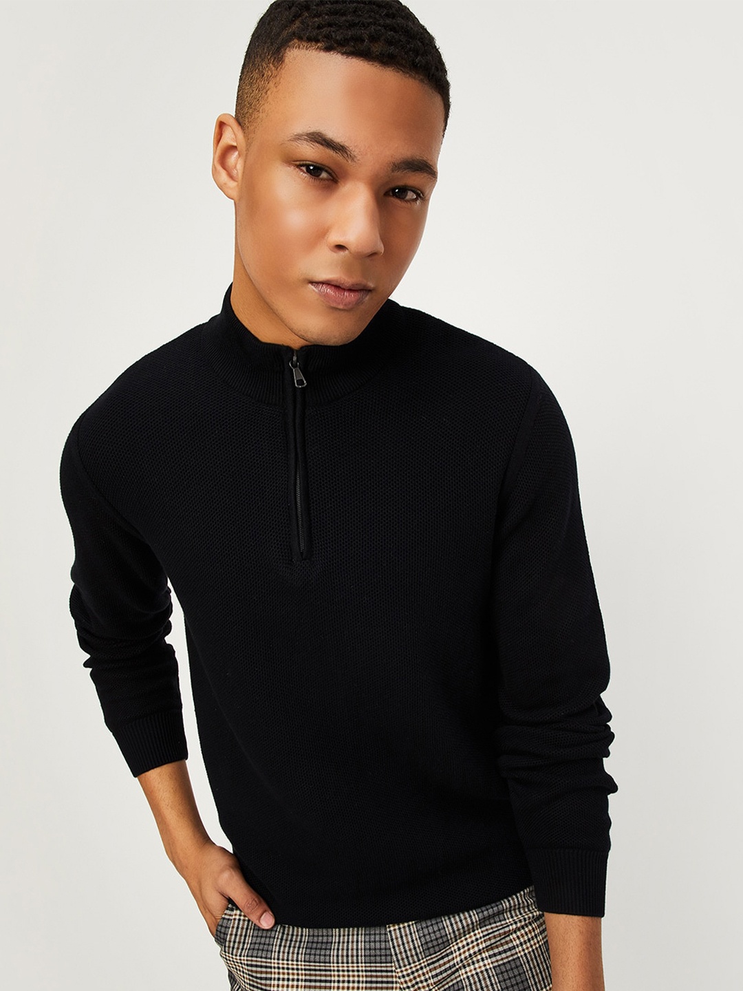 

max Mock Collar Half Zipper Ribbed Pullover, Black