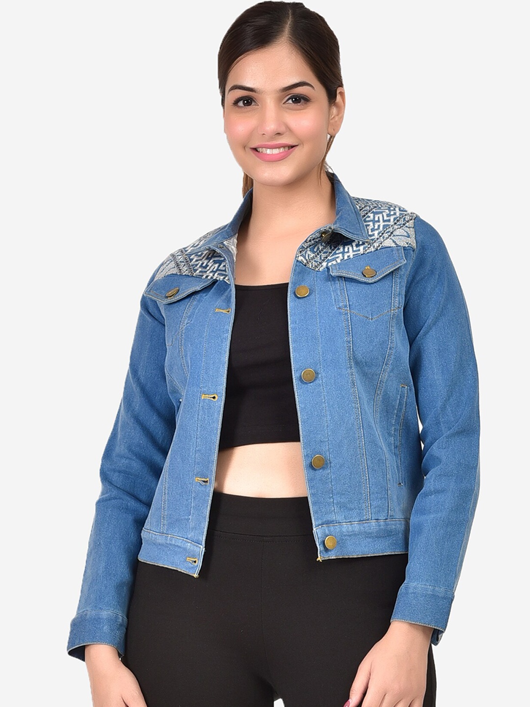 

SUMAVI-FASHION Washed Crop Denim Jacket With Embroidery, Blue