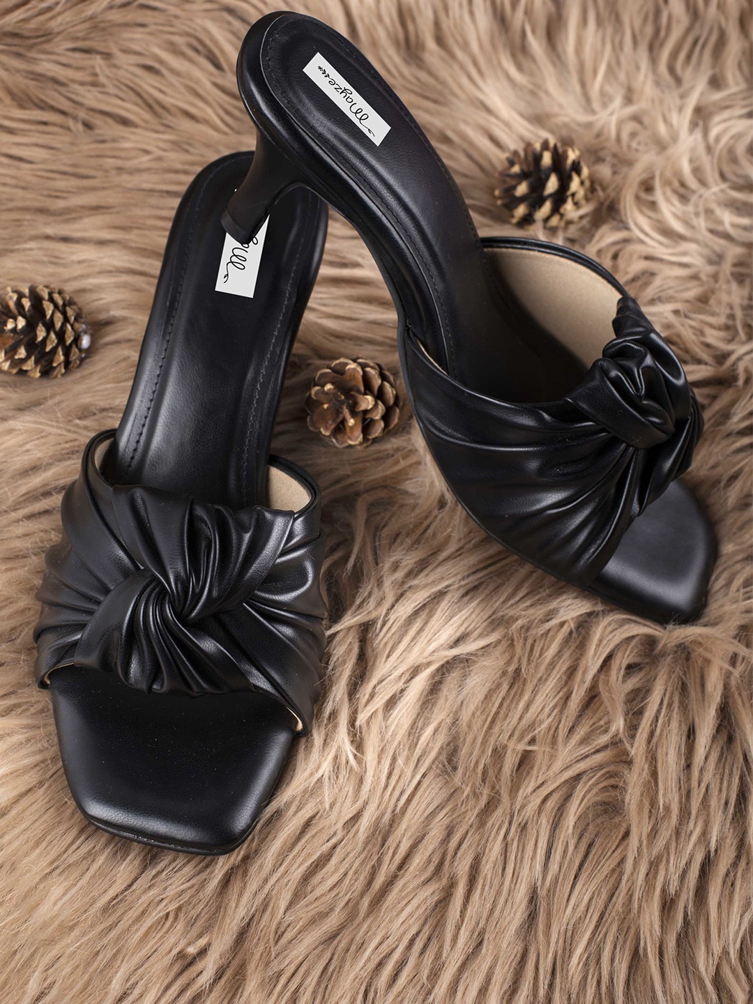 

MAYZE Women black Slim Heels