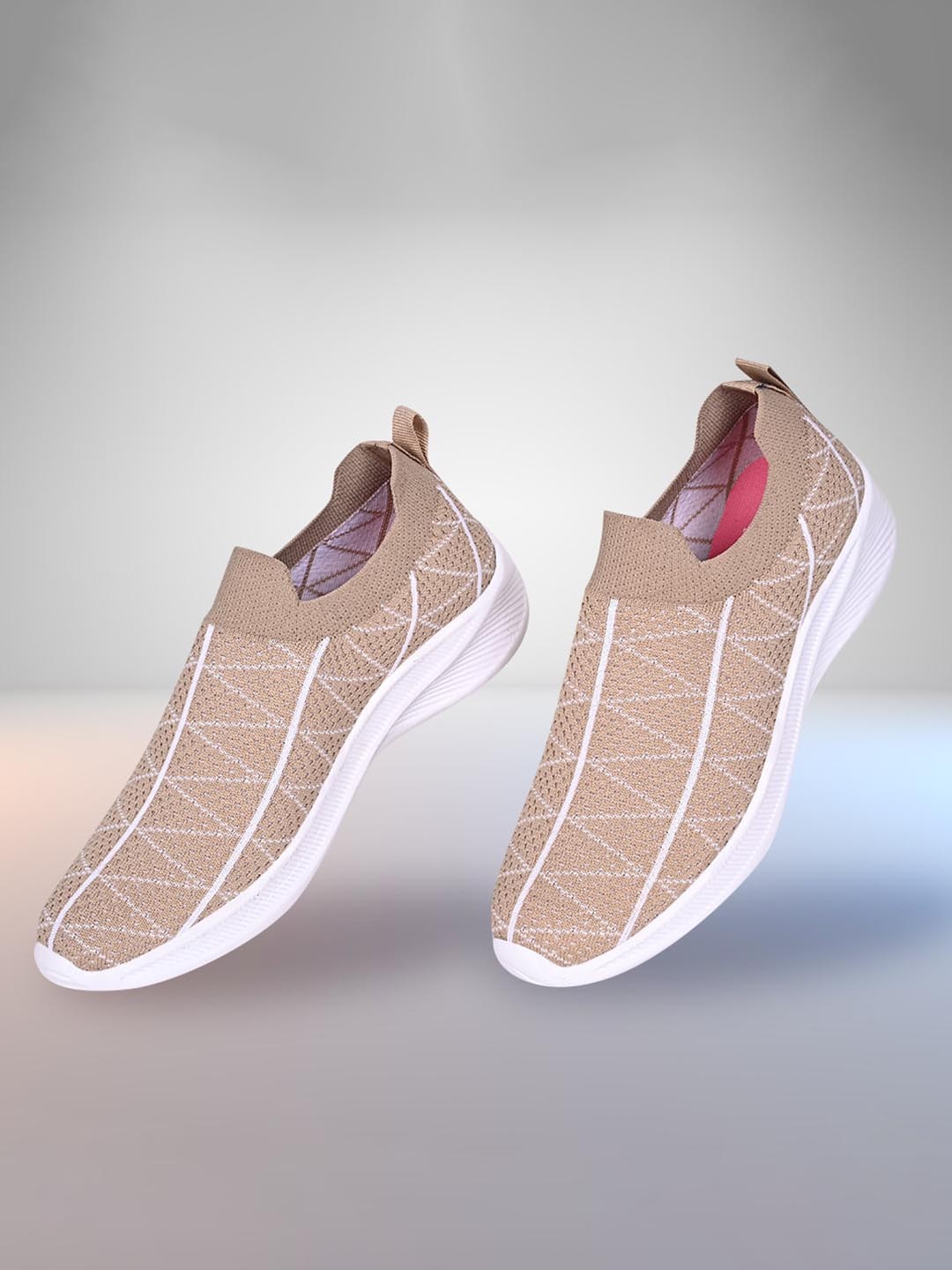 

TPENT Women Lightweight Mesh Slip-On Sneakers, Beige