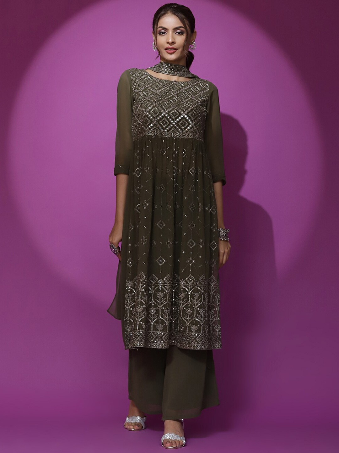

AKS Couture Ethnic Motifs Embroidered Mirror Work Straight Kurta & Palazzos With Dupatta, Green