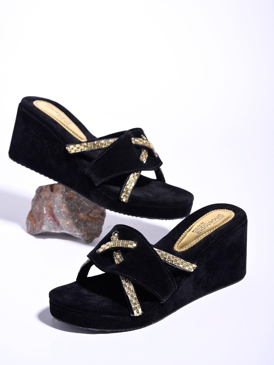

Shoetopia Girls Embellished Suede Wedges, Black
