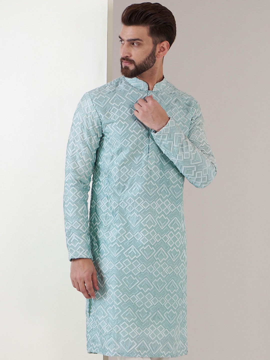 

KASBAH CLOTHING NISHCHAIY SAJDEH Floral Embroidered Mandarin Collar Sequinned Kurta, Blue