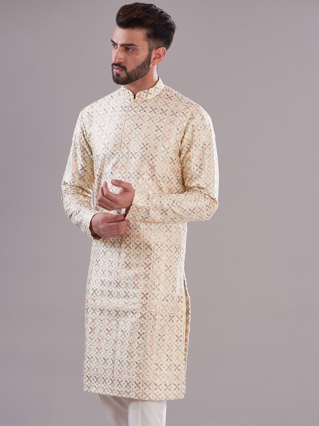 

KASBAH CLOTHING NISHCHAIY SAJDEH Floral Embroidered Straight Kurta, Off white