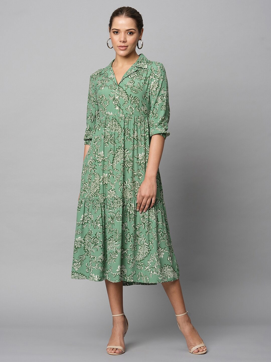 

Chemistry Floral Printed Notched Lapel Collar Gathered & Tiered A-Line Midi Dress, Green