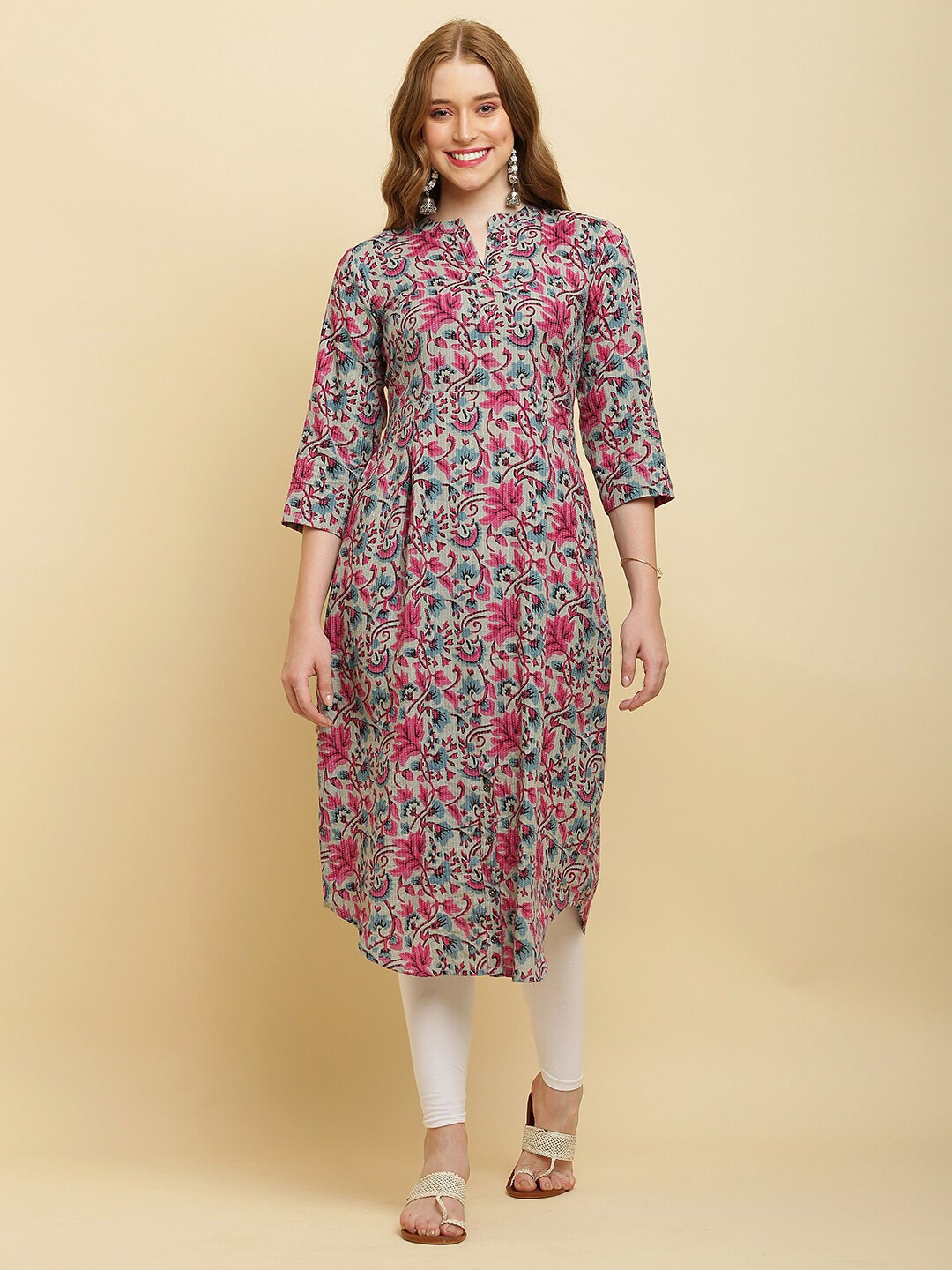

Waahiba Floral Printed A Line Kurta, Pink