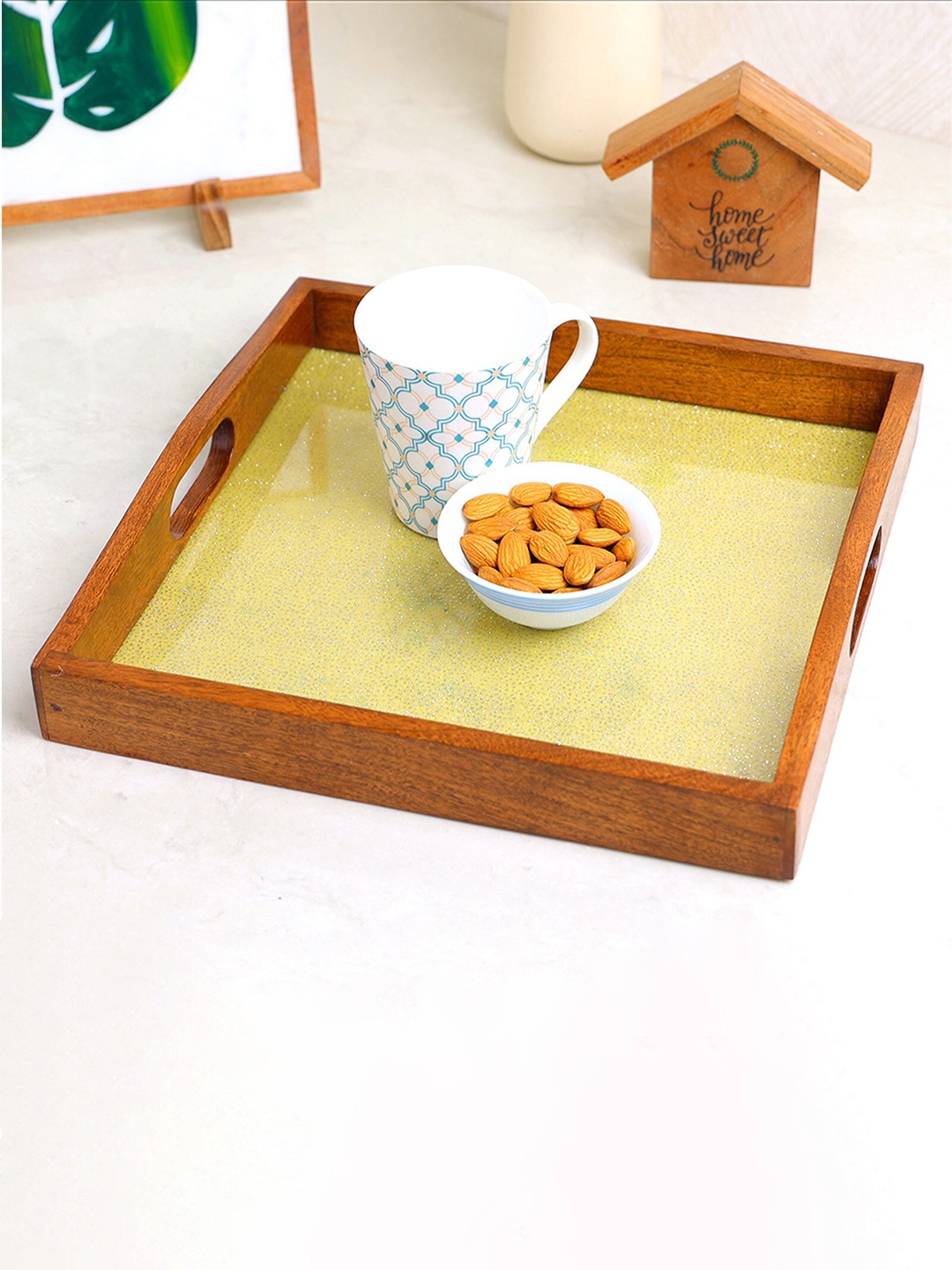 

POSH-N-PLUSH Yellow & Brown Wooden Serving Tray