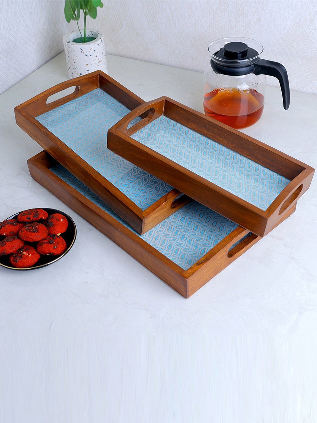 

POSH-N-PLUSH Blue 3 Pcs Printed Wood Trays