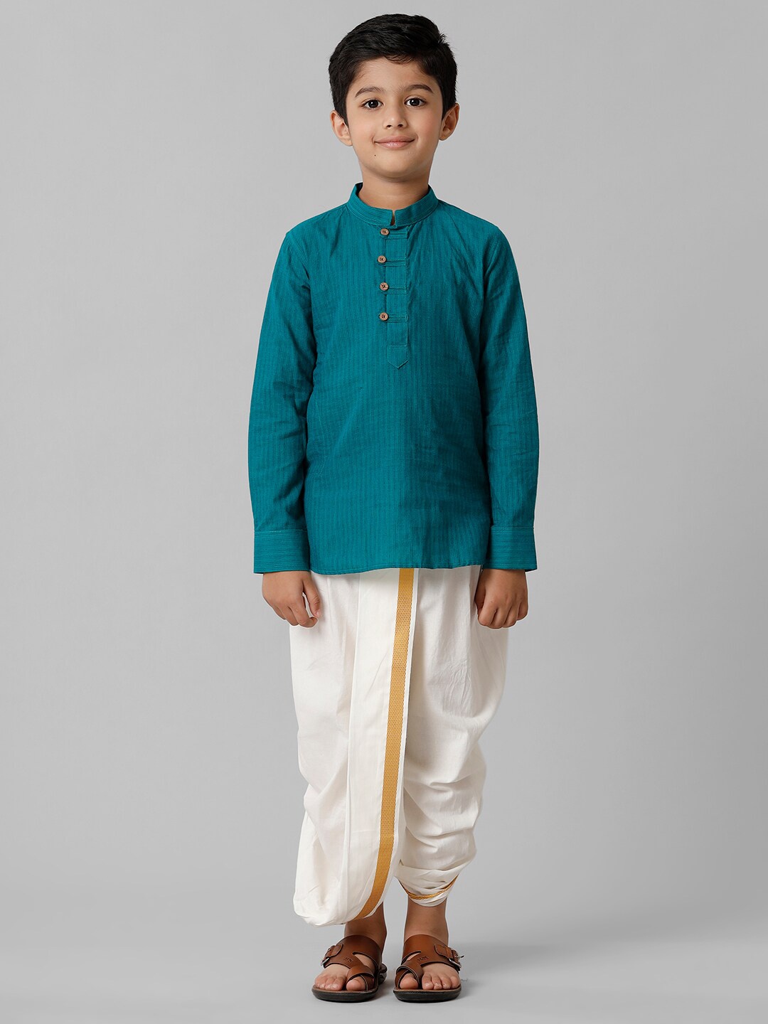 

Ramraj Boys Mandarin Collar Kurta With Dhoti Pants & With Angavastram, Green