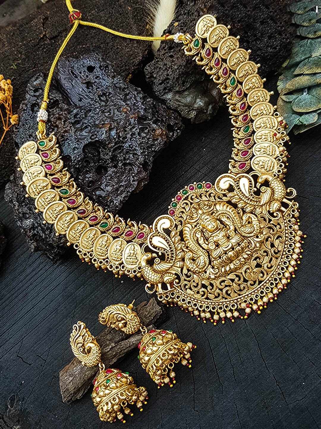 

GRIIHAM Gold-Plated Artificial Stones-Studded & Beaded Jewellery Set