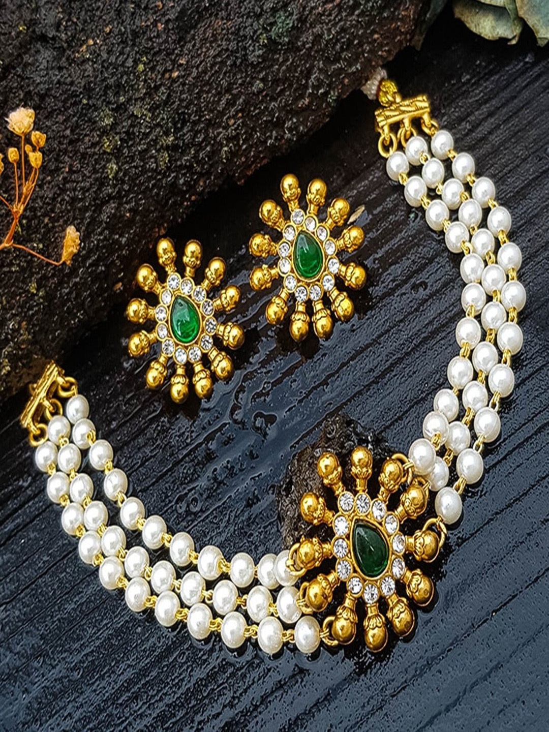 

GRIIHAM Gold-Plated American Diamond-studded And beads Jewellery Set, White