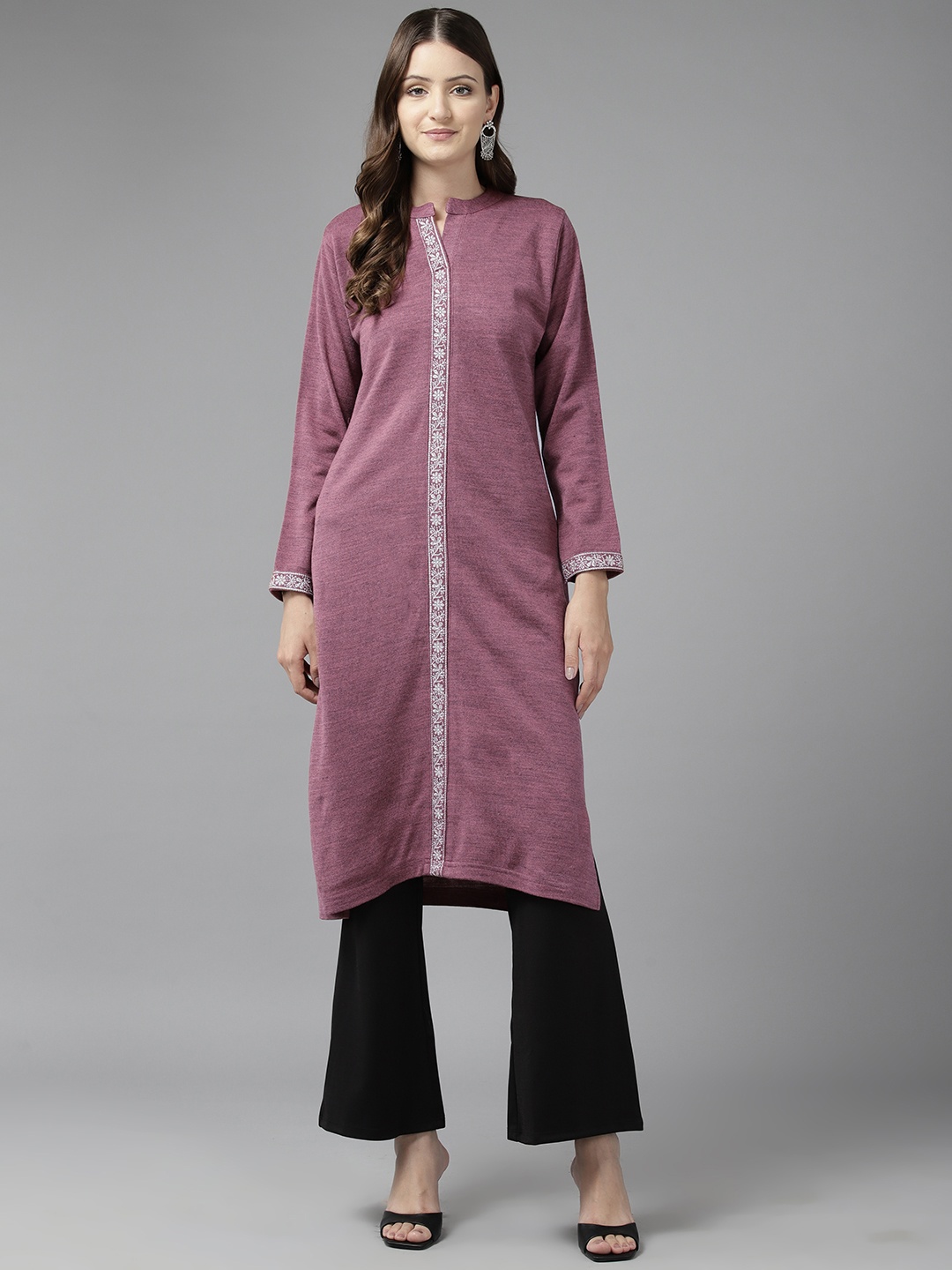 

Cayman Women Floral Embroidered Woollen Kurta, Mauve
