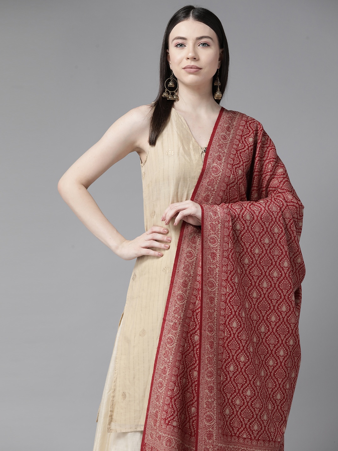 

Cayman Women Ethnic Motifs Woven Design Woollen Shawl, Red