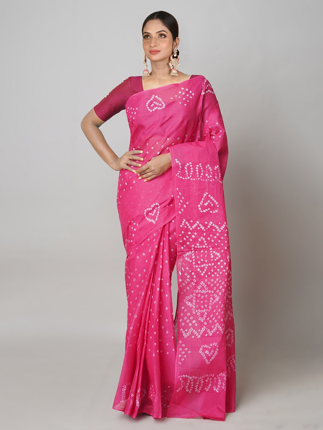 

Unnati Silks Pink & White Bandhani Pure Cotton Handloom Bandhani Saree