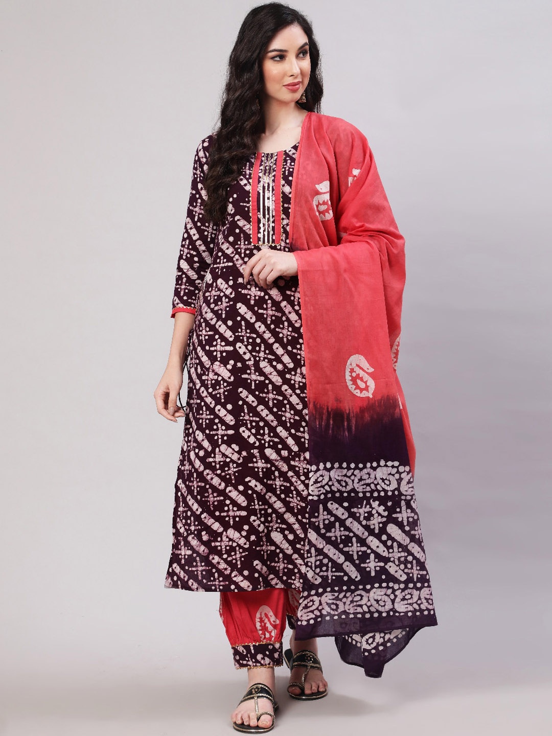 

GLAM ROOTS Ethnic Motifs Printed Gotta Patti Regular Kurta with Salwar & With Dupatta, Blue