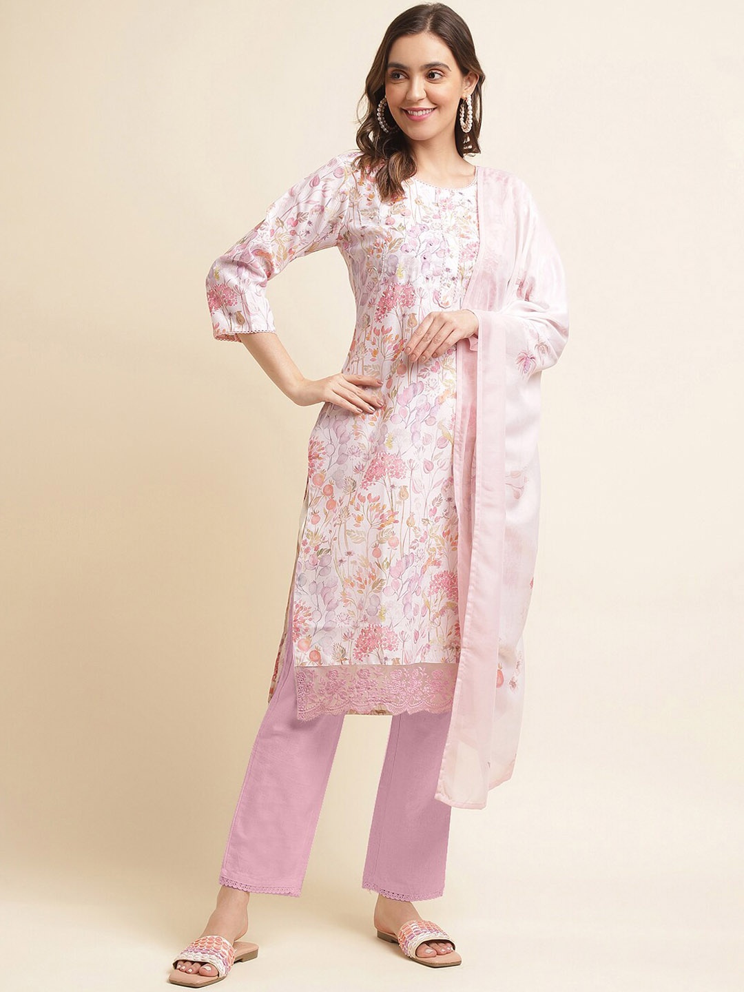 

Ishin Floral Printed Beads and Stones Kurta & Trousers With Dupatta, White