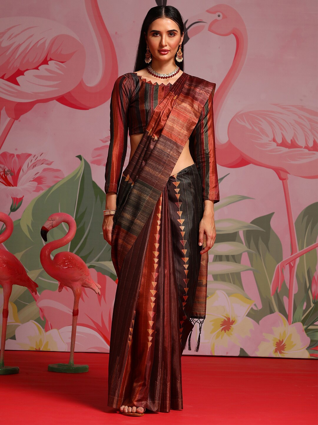 

Saree mall Brown & Green Geometric Printed Sarees