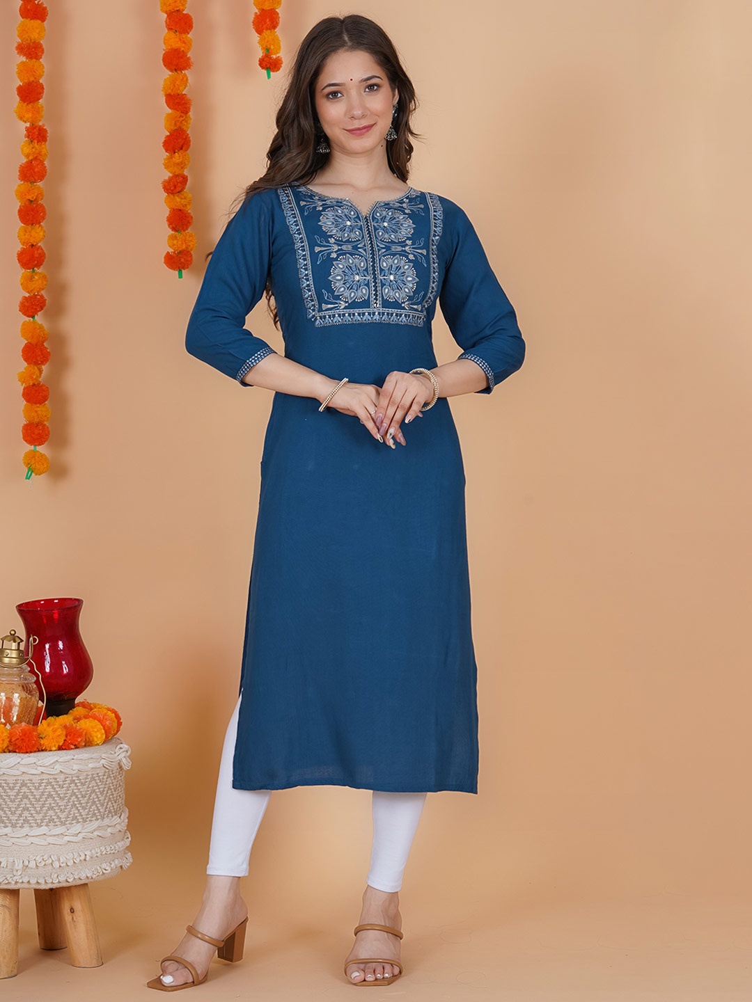 

MissKurti Ethnic Motifs Embroidered Gotta Patti Straight Kurta, Teal