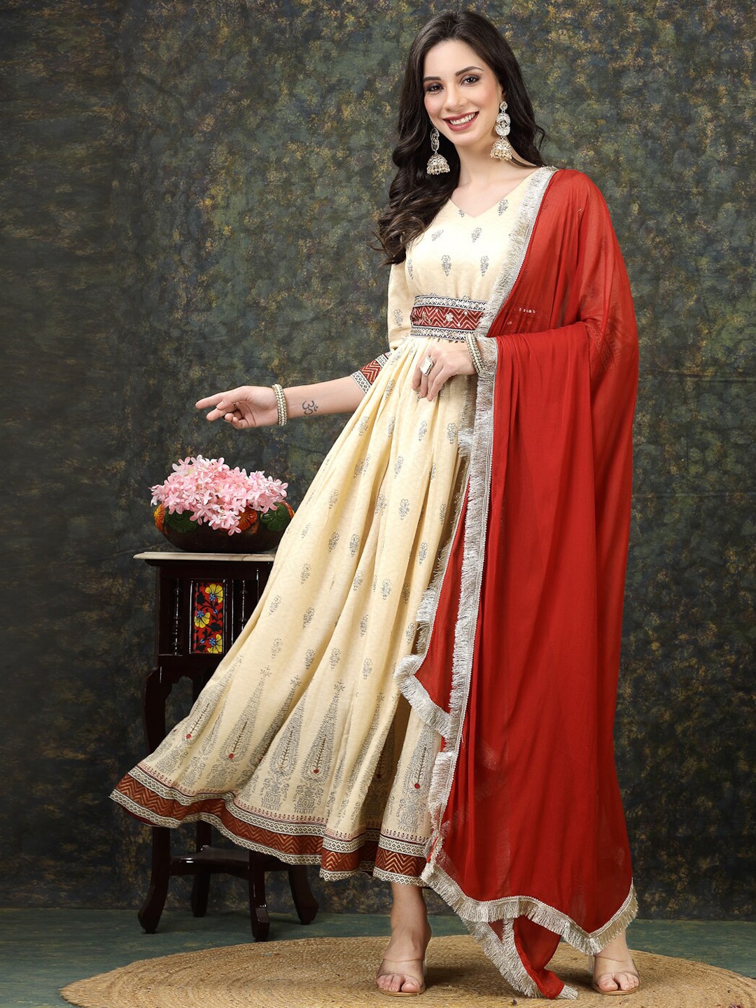 

HERE&NOW Floral Printed V-Neck Anarkali Kurta with Dupatta, Beige