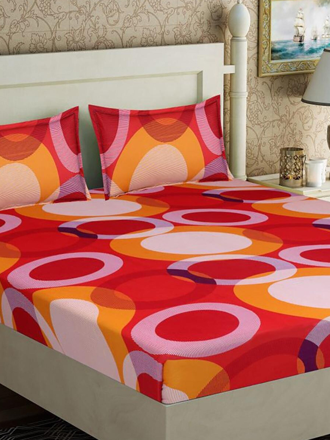 

HOMETALES Maroon & Pink Geometric Microfiber 128 TC Queen Bedsheet With 2 Pillow Covers