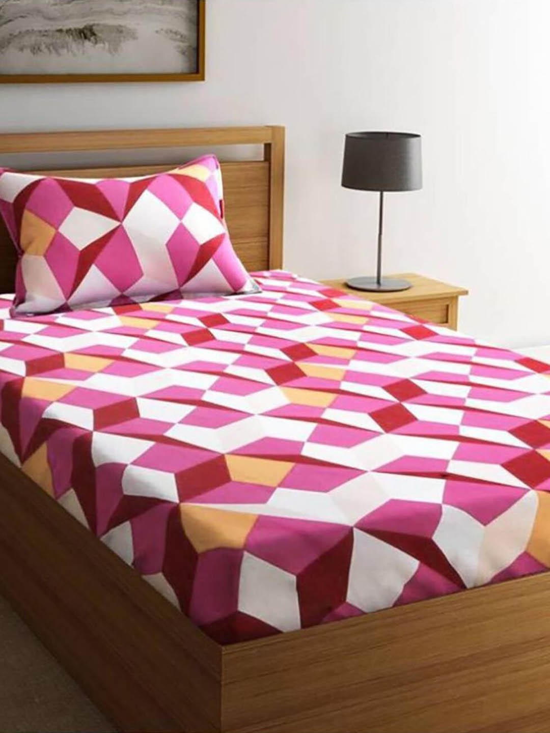 

HOMETALES Red & White Geometric Cotton 144 TC Single Bedsheet with 1 Pillow Cover