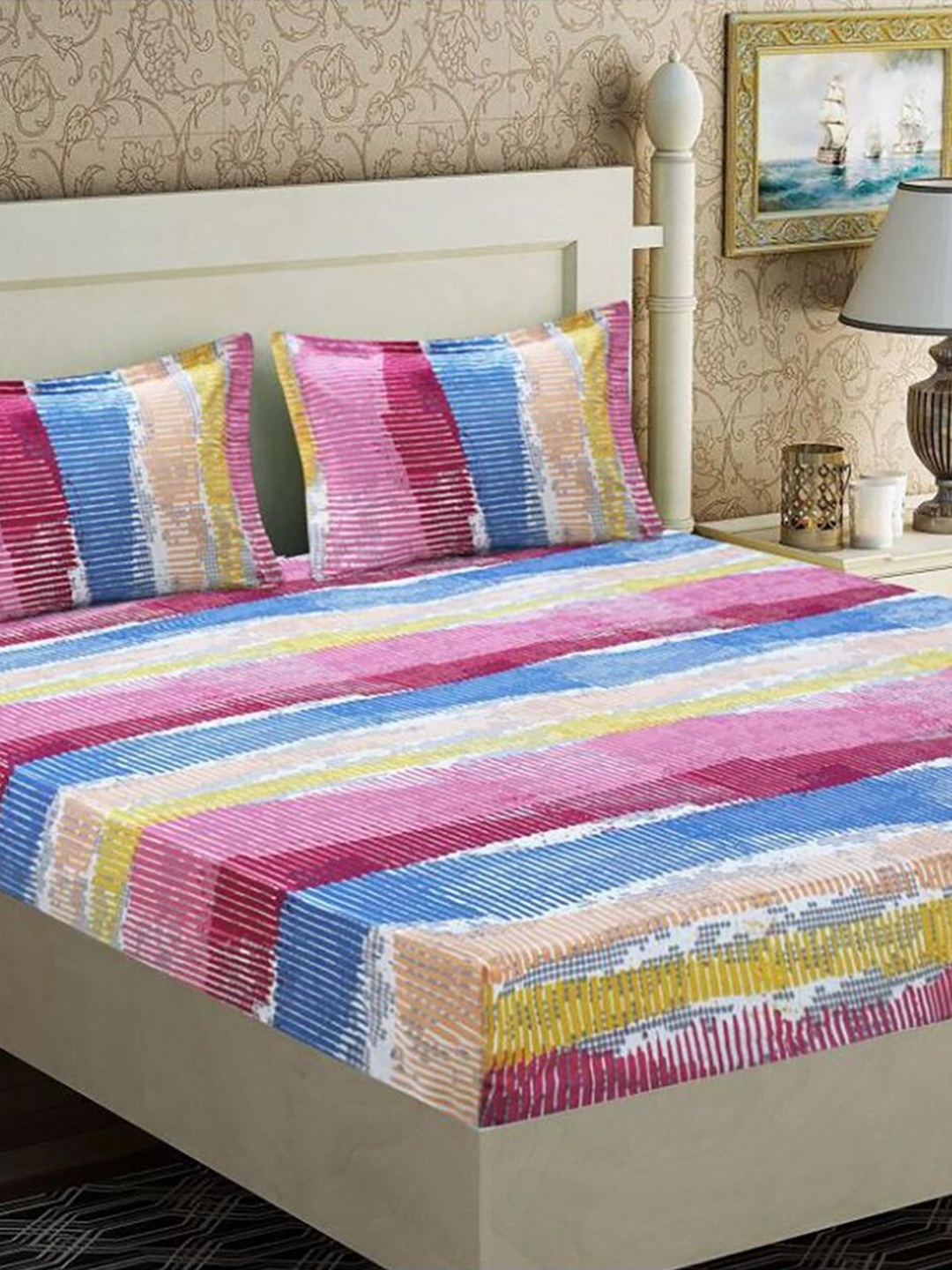

HOMETALES Purple & White Cotton 144 TC King Bedsheet With 2 Pillow Covers