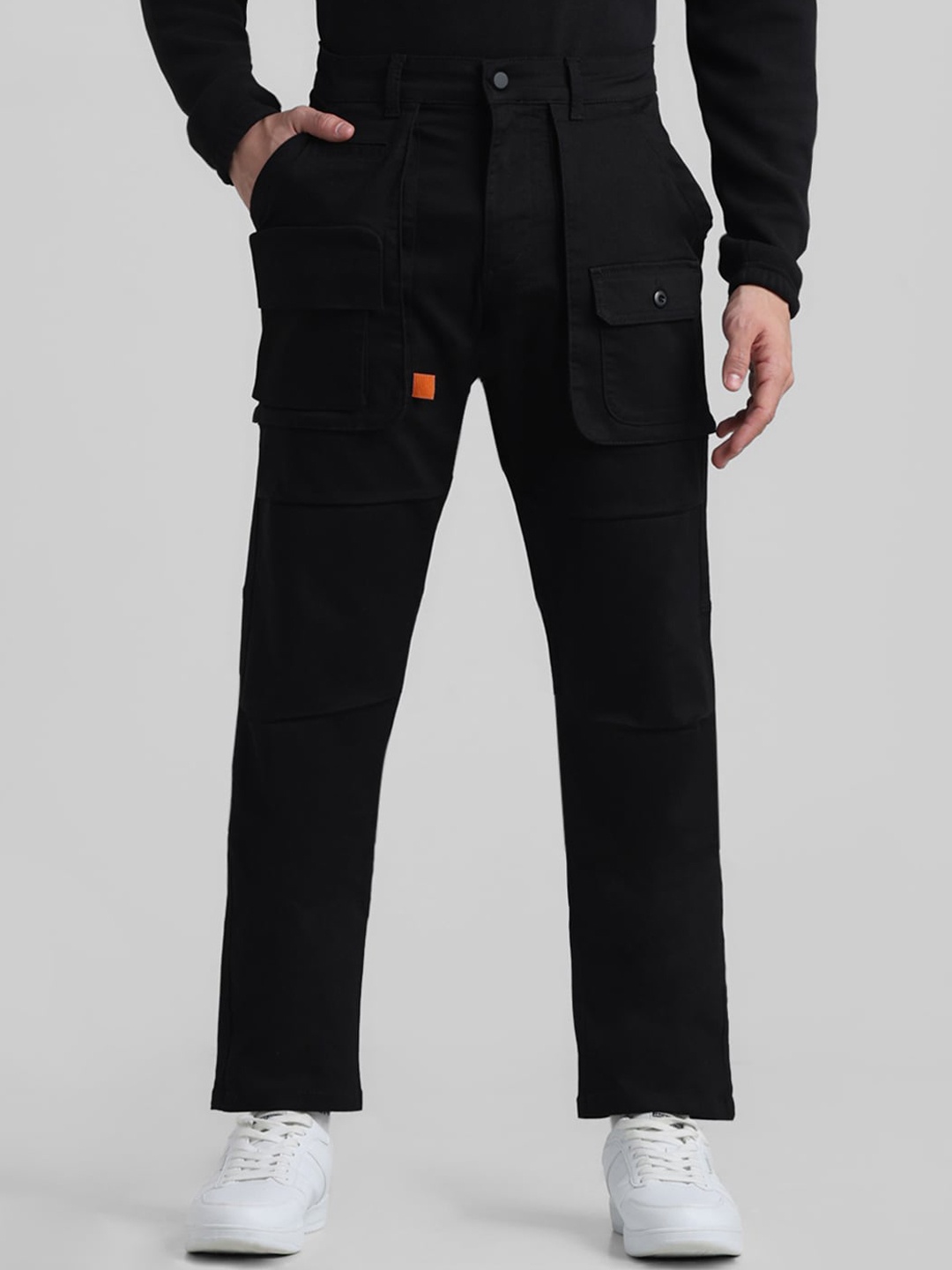 

Jack & Jones Men Slim Fit Low-Rise Cargos Trousers, Black