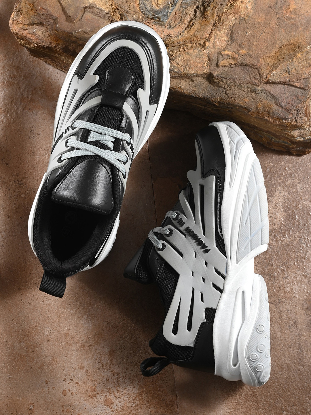 

ARIVO Women Bailman Colourblocked Lightweight Sneakers, Grey