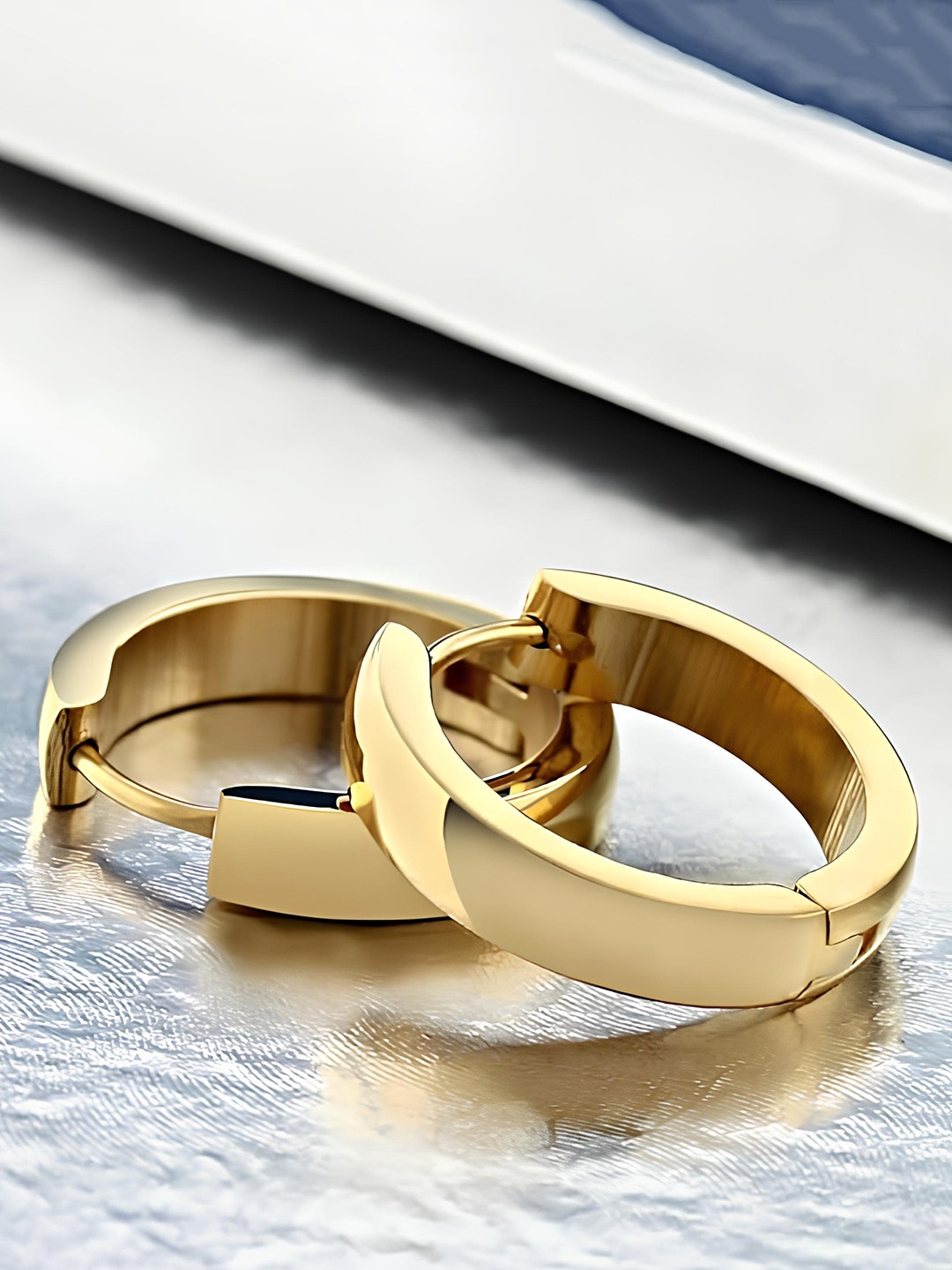 

KARISHMA KREATIONS Gold-Plated Contemporary Hoop Earrings