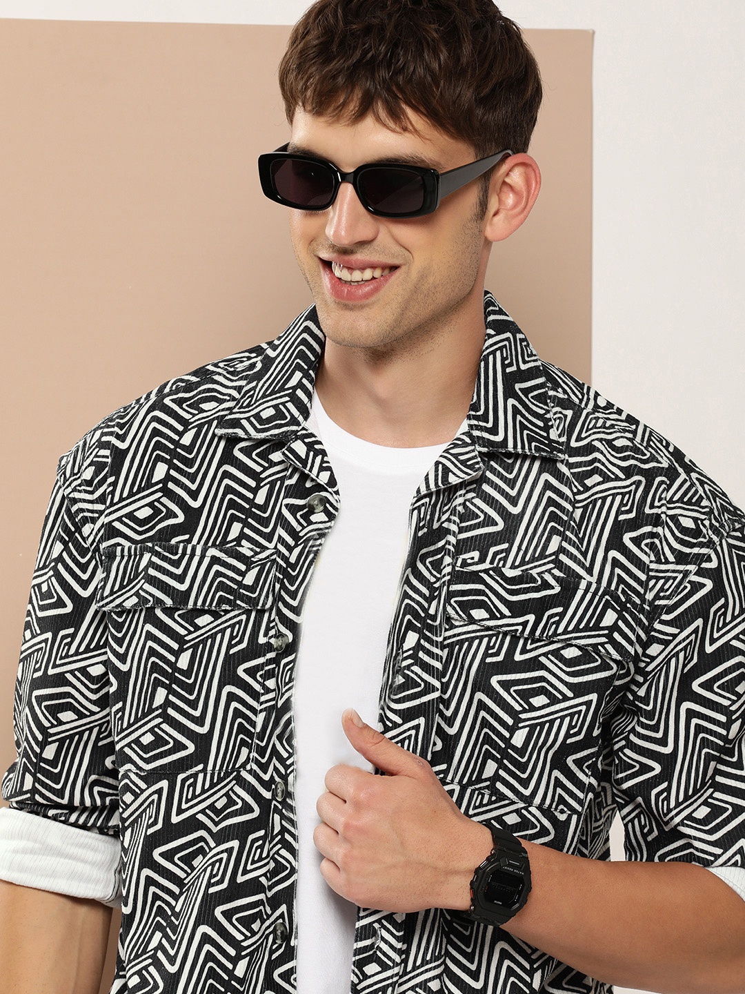 

HERE&NOW Men Geometric Printed Cuban Collar Corduroy Opaque Casual Shirt, Navy blue