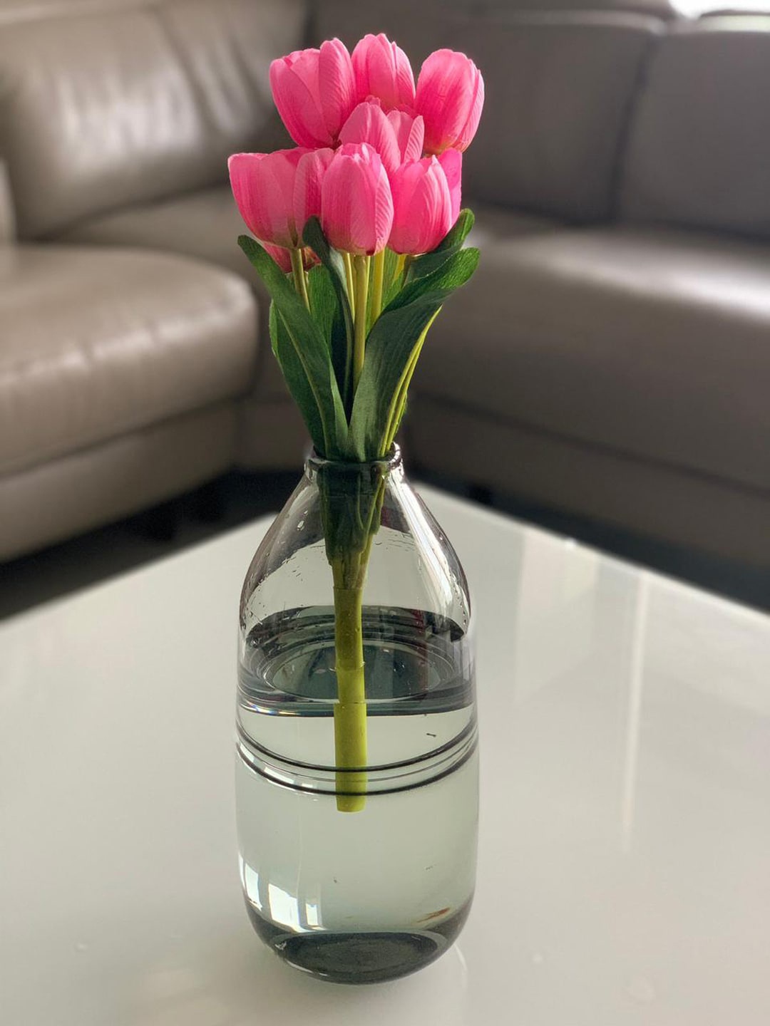 

Fourwalls Pink & Green Artificial Tulip Flowers