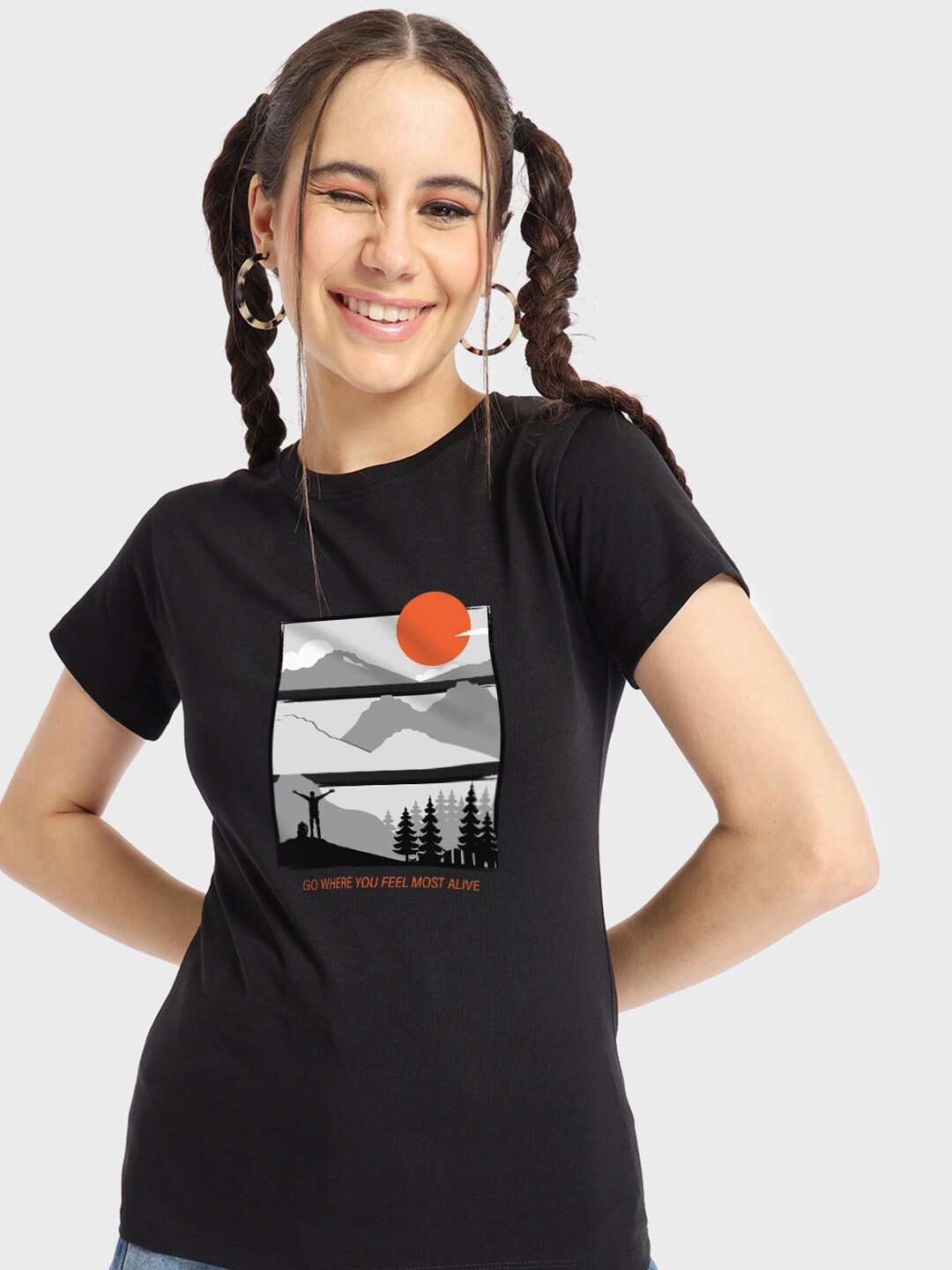 

Bewakoof Black & Grey Graphic Printed Cotton T-shirt