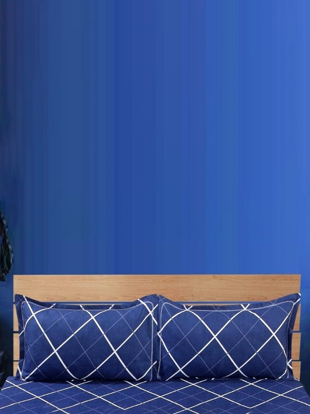 

HOMETALES Blue 2 Pieces Printed Cotton Pillow Covers