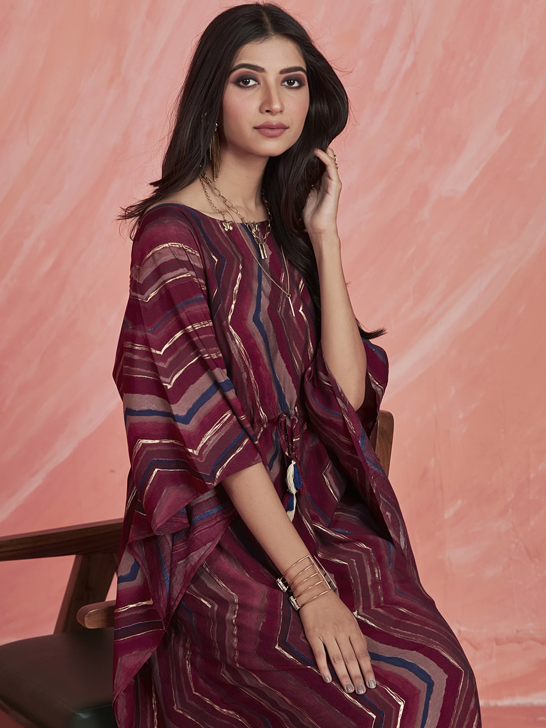 

Sangria Foil-Printed Kaftan Kurta With Trouser, Maroon