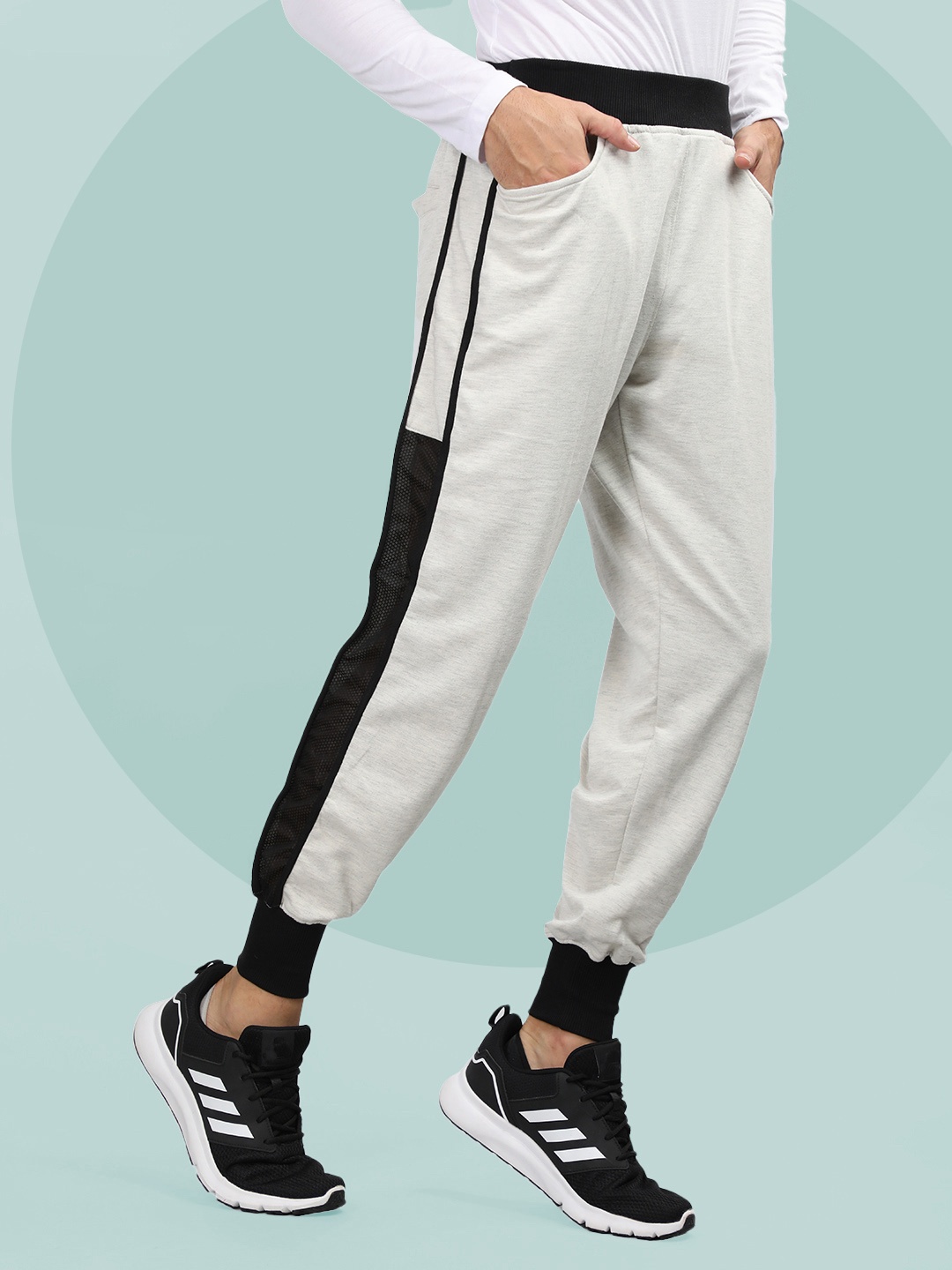 

CHKOKKO Men Self-Design Joggers, White