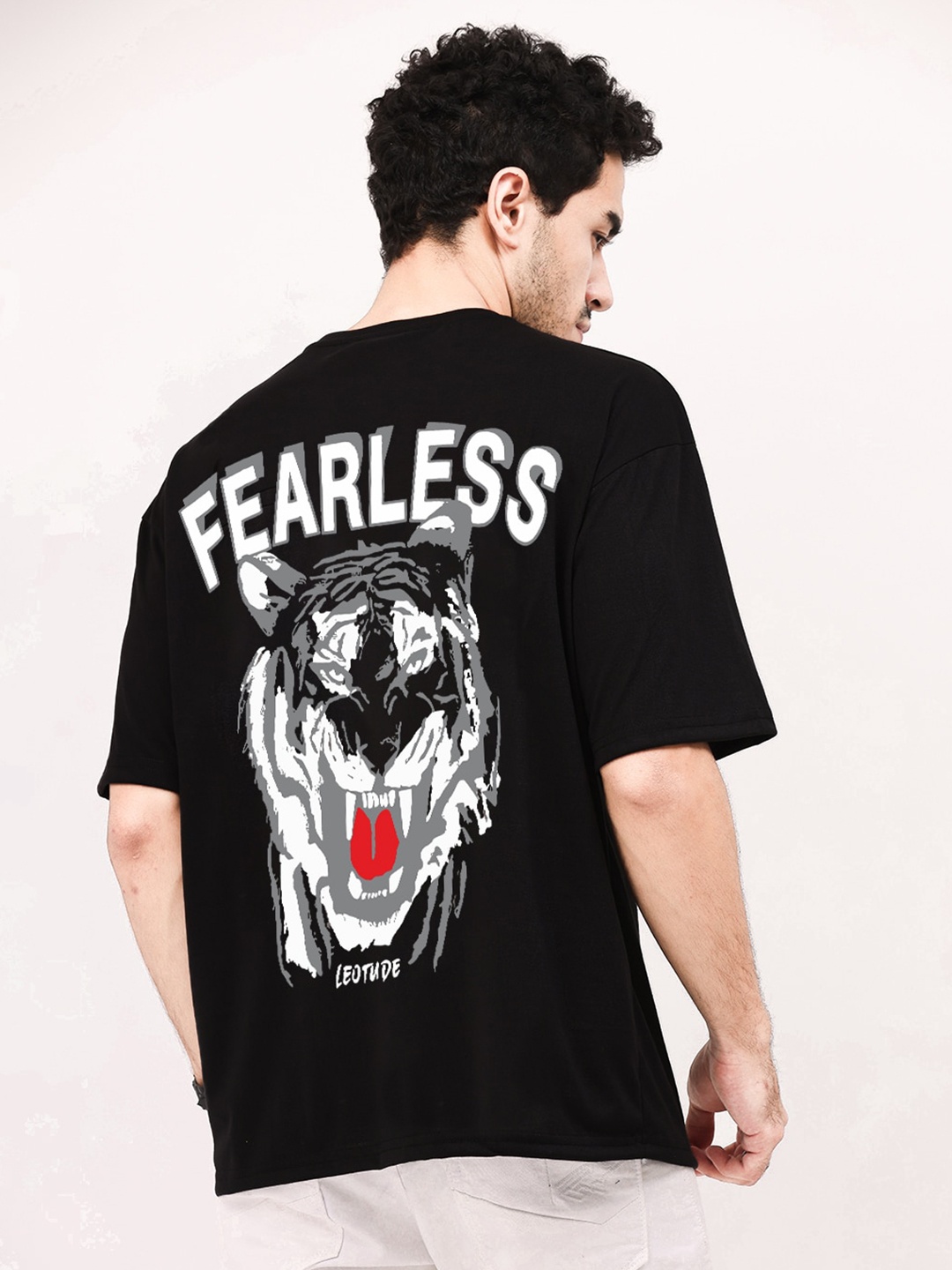 

Leotude Graphic Printed Round Neck Drop-Shoulder Sleeves Oversized Tshirts, Black