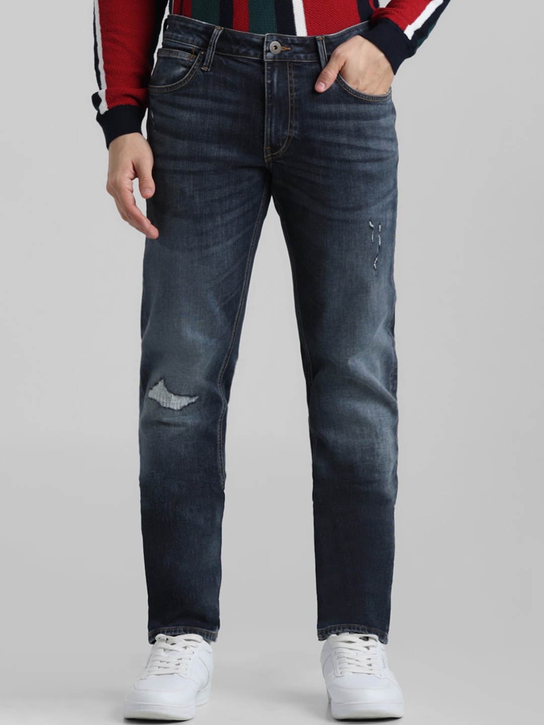 

Jack & Jones Men Slim Fit Mildly Distressed Heavy Fade Whiskers Stretchable Jeans, Blue
