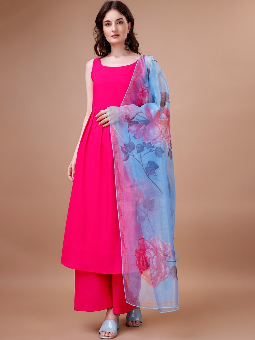 

WORIVOC Sleeveless Regular Anarkali Kurta & Palazzos With Dupatta, Pink
