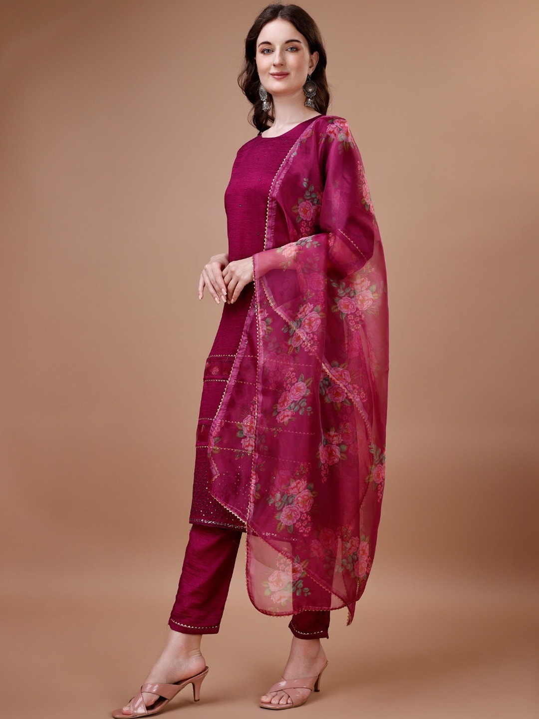 

WORIVOC Ethnic Motifs Embroidered Mirror Work Straight Kurta & Trousers With Dupatta, Purple