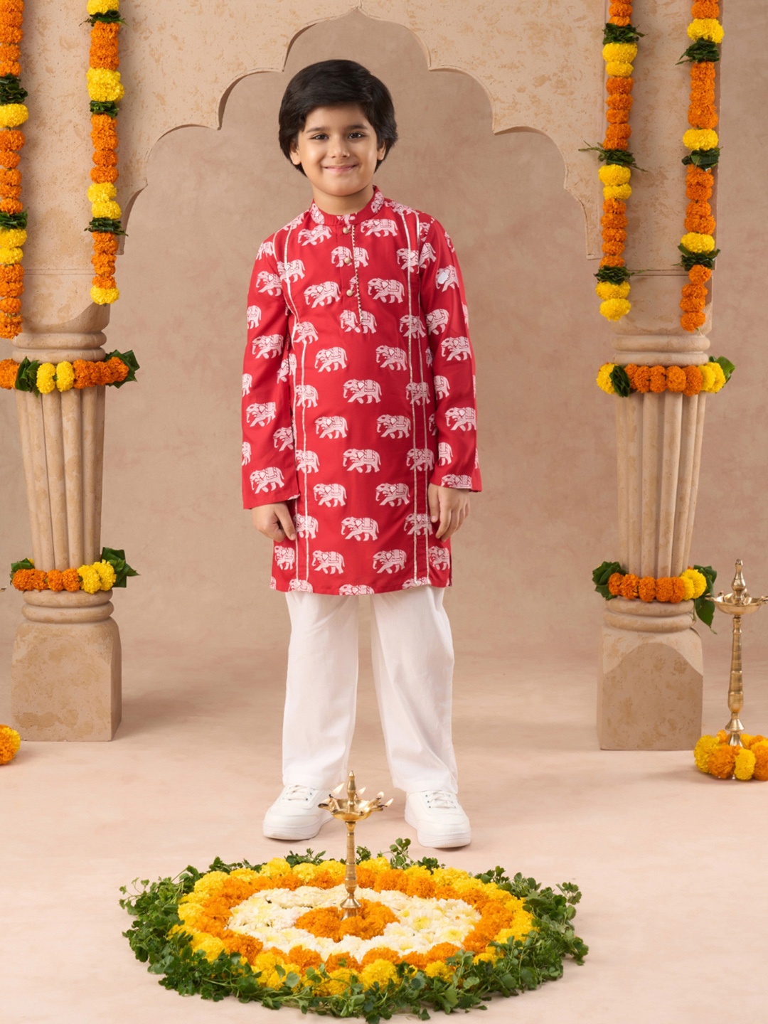 

LIL DRAMA Boys Ethnic Motifs Printed Gotta Patti Kurta with Pyjamas, Red