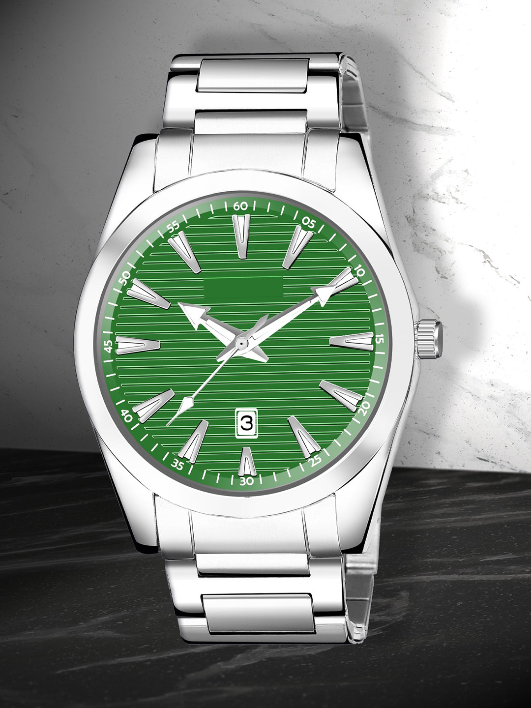 

Shocknshop Men Water Resistance Stainless Steel Analogue Chronograph Watch WCH87Green, Green
