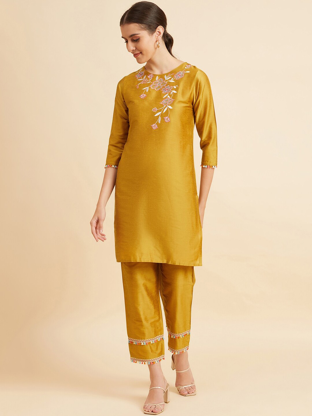 

Azira Floral Embroidered Co-Ords, Yellow