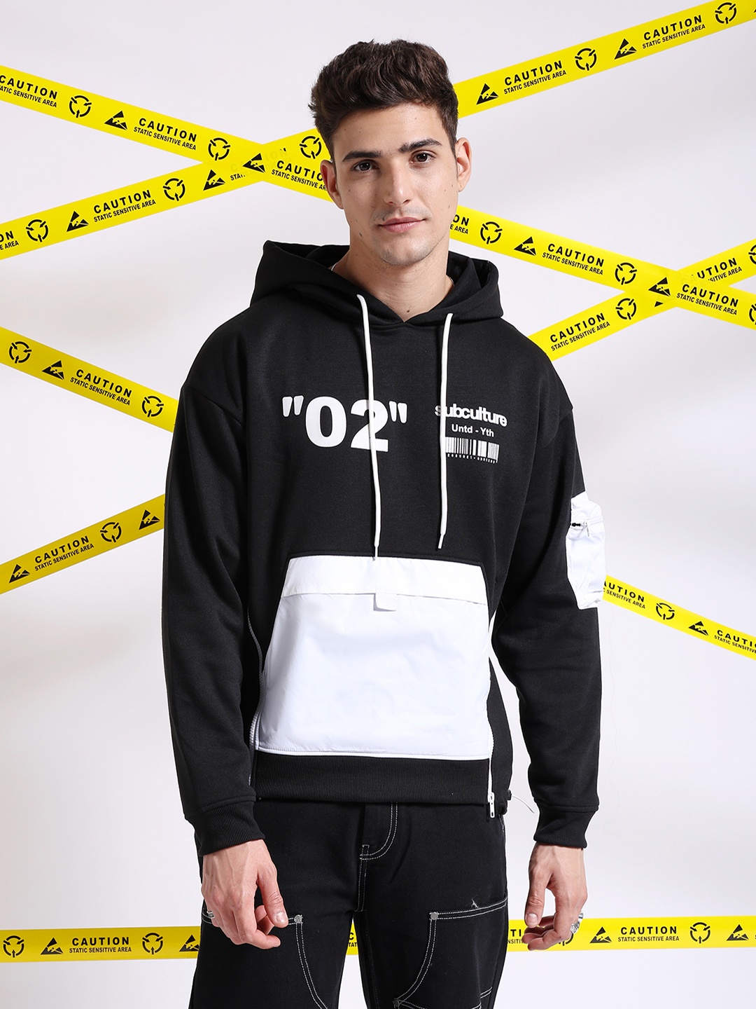 

The Indian Garage Colourblocked Hooded Pullover, Black
